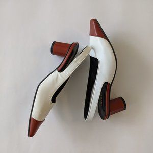 cherry/white pump